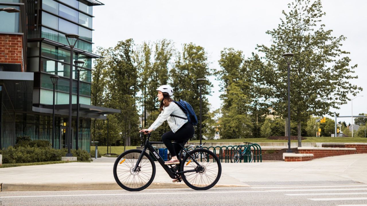 The 2-wheel revolution and its growing market: the ultimate infographics!