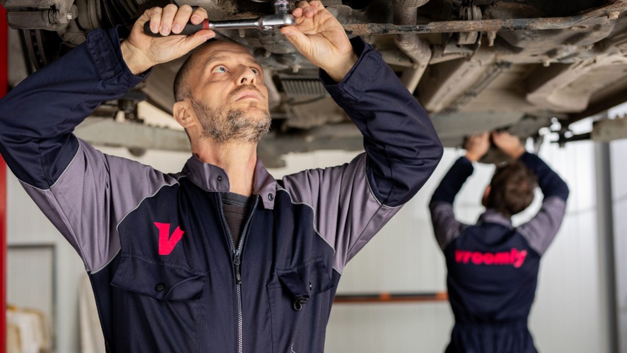 Vroomly: the mechanics comparator unveils a study on the importance of the web in driver’s customer journey