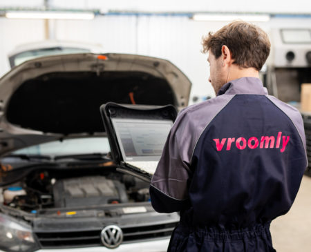 Vroomly lance son baromètre annuel de l'entretien automobile