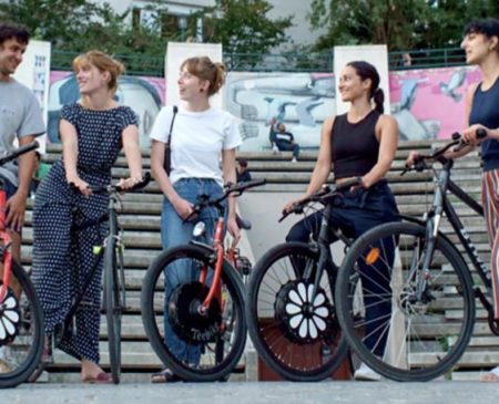 Teebike, la roue qui rend la mobilité électrique